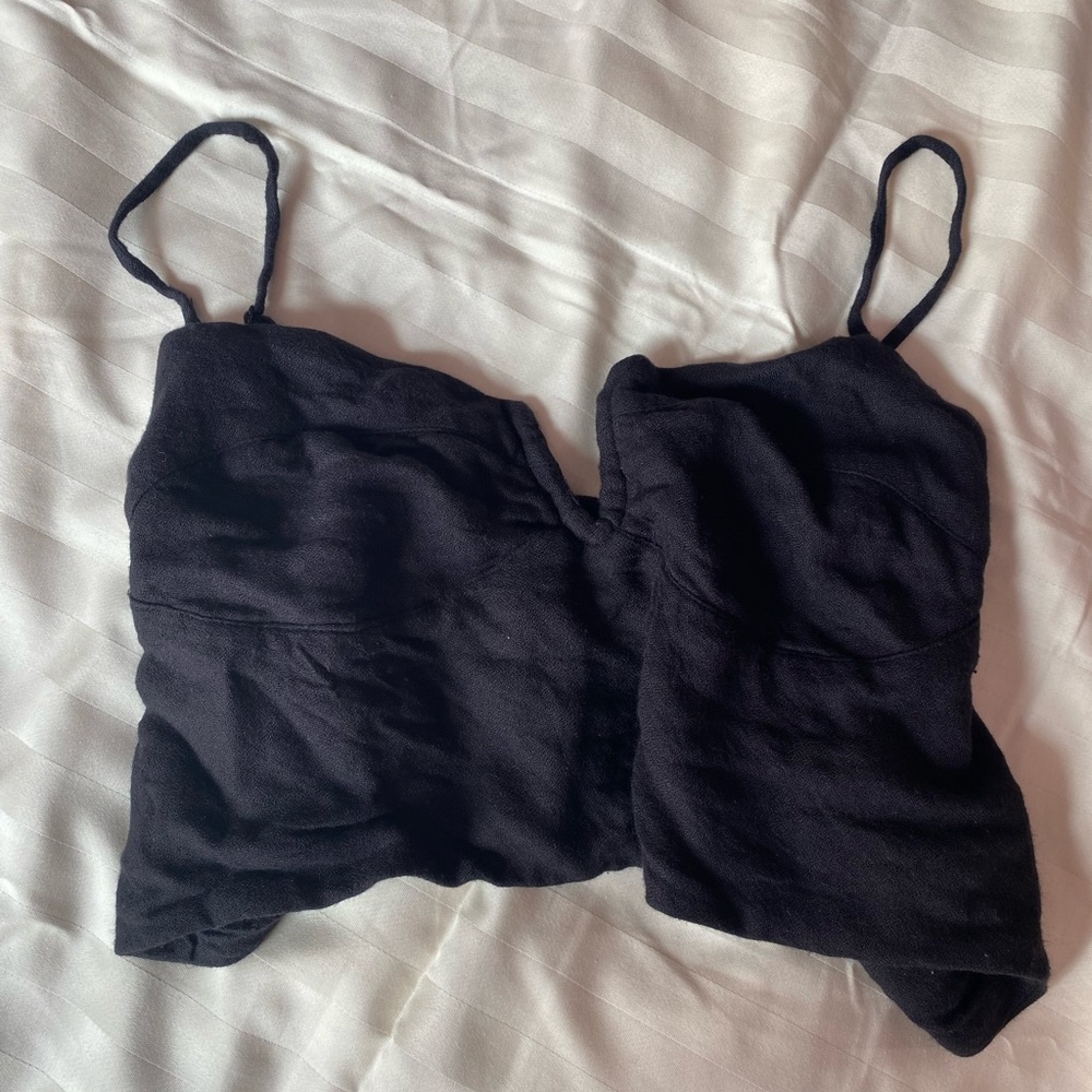 urban outfitters black cami top!